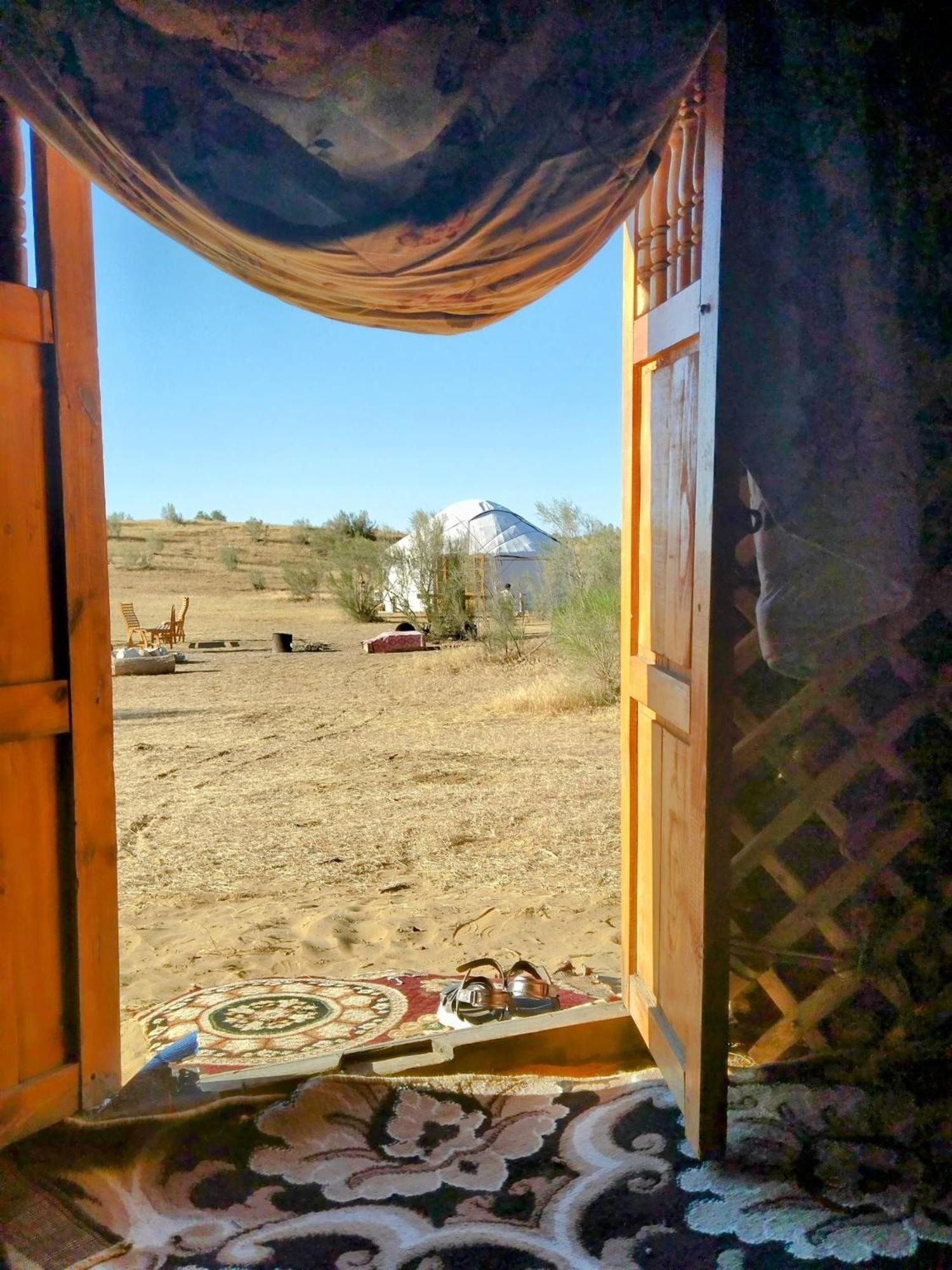 Authentic Uzbek Yurt Camp Eco-Friendly Hotel Nurota Exterior photo
